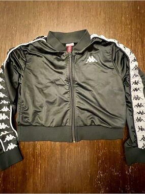 Kappa XS Cropped Track Jacket Black Asymmetrical Banda Logo Tape Full Zip Y2K